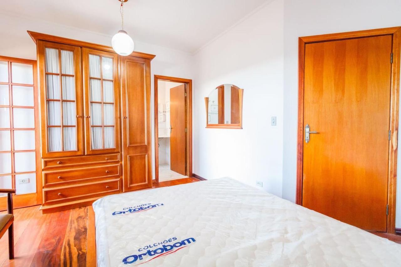 Casa de férias Mansao Com 8 Suites, Ate 24 Pessoas *